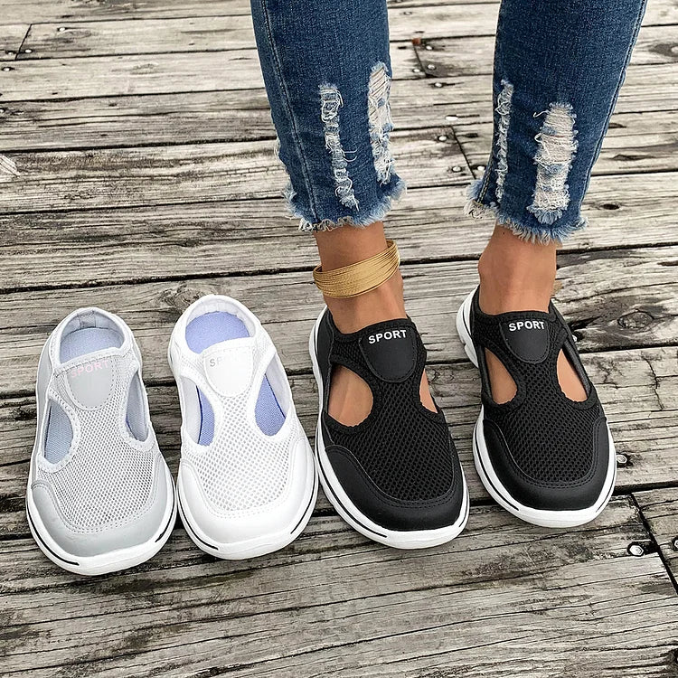 RAYLA – ORTHOPÄDISCHE SANDALE MIT GESCHLOSSENEN ZEHEN