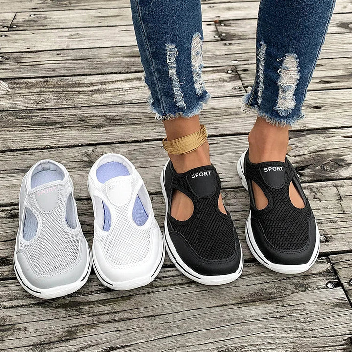 RAYLA – ORTHOPÄDISCHE SANDALE MIT GESCHLOSSENEN ZEHEN