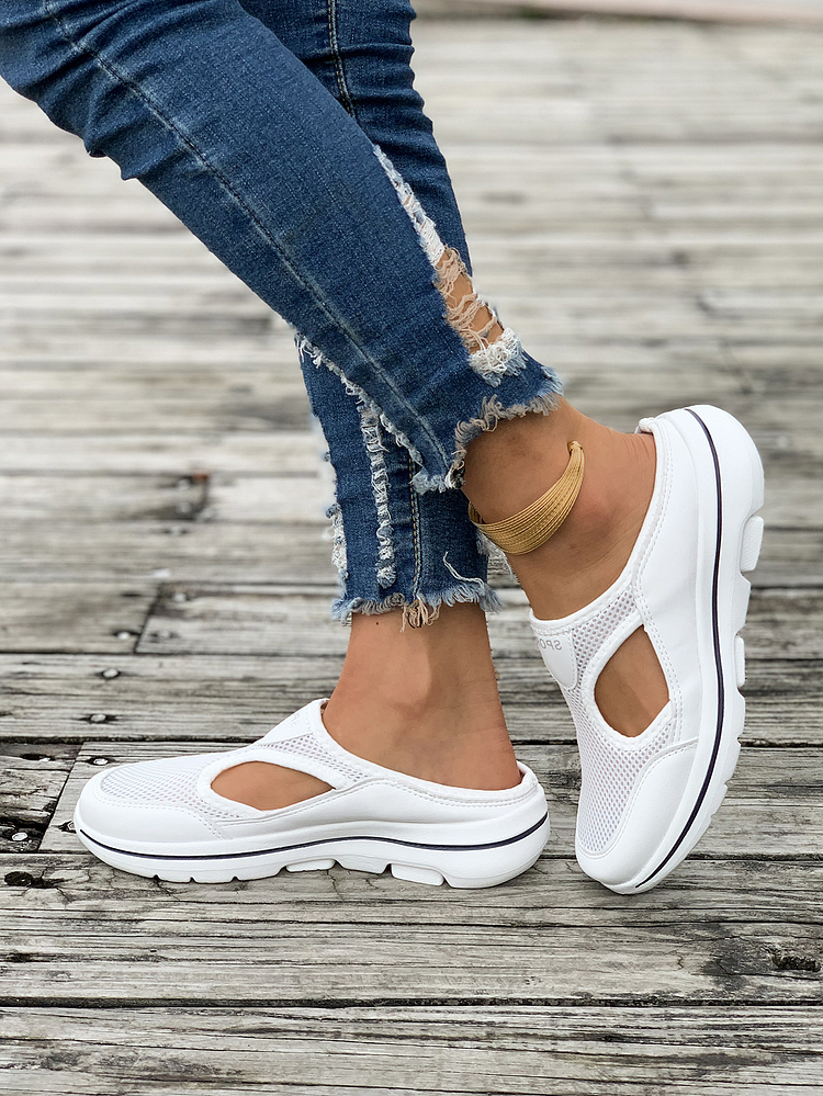 RAYLA – ORTHOPÄDISCHE SANDALE MIT GESCHLOSSENEN ZEHEN