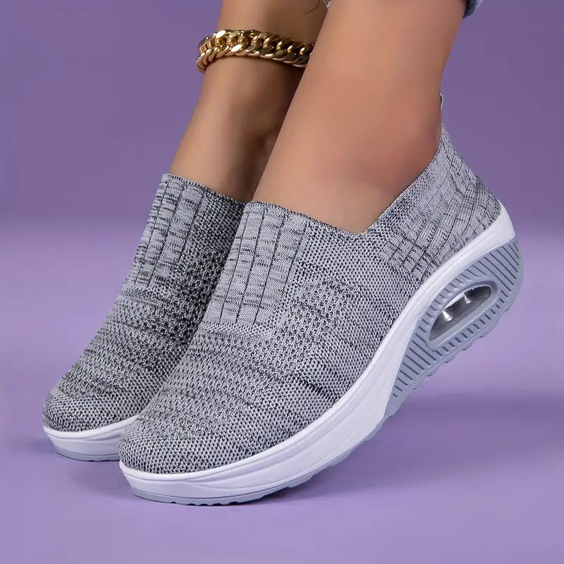 SHAY – LEICHTE ORTHOPÄDISCHE SNEAKER