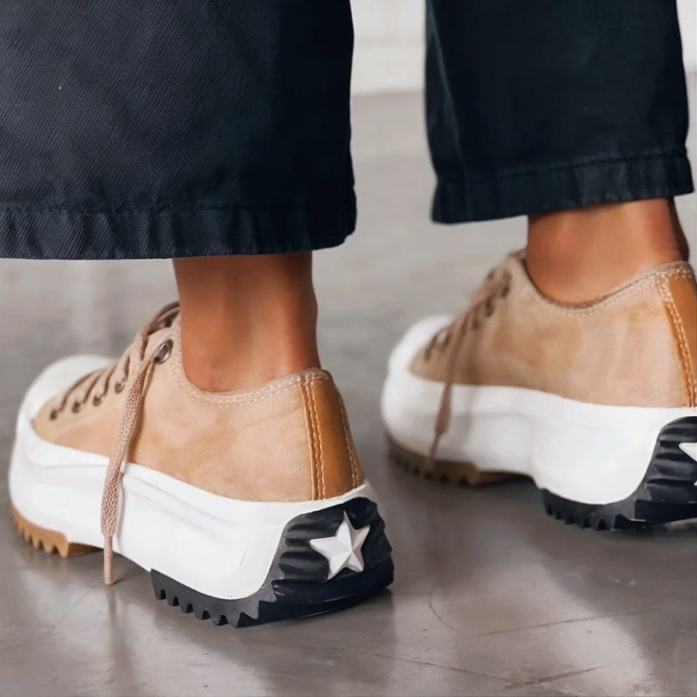 ALORA – ORTHOPÄDISCHE PLATEAUSCHUHE