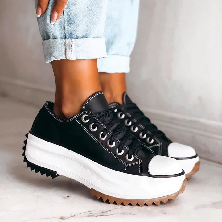 ALORA – ORTHOPÄDISCHE PLATEAUSCHUHE