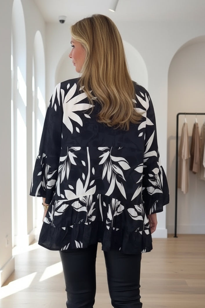 BILLIE – BOGENÄRMEL-BLOUSE