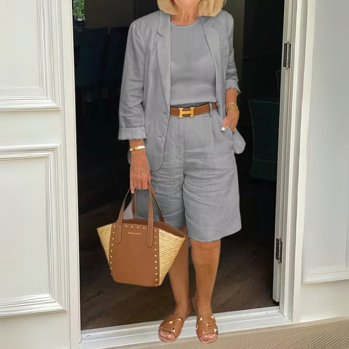 ERIN – CHICES OUTFIT