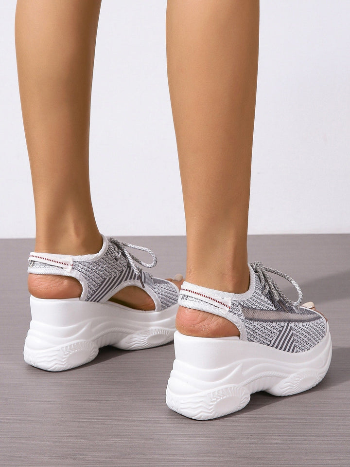 KAMI – ORTHOPÄDISCHE SANDALE-SNEAKER
