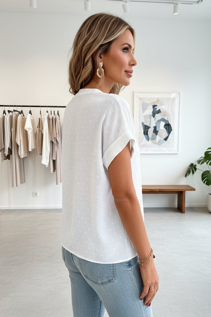 NIJOLE – ZEITLOSER TOP