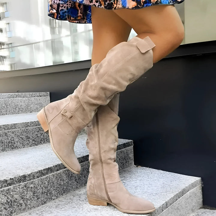 FAYE – ZEITLOSE STIEFEL
