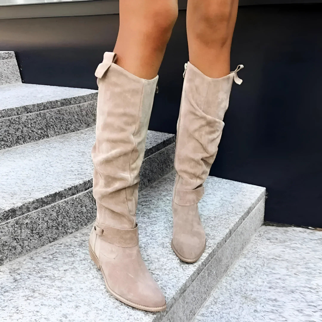 FAYE – ZEITLOSE STIEFEL