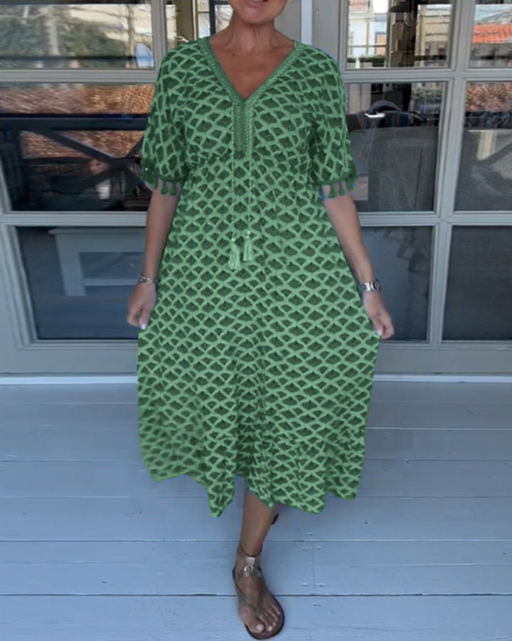 LAYLA – VIBRANTES GEOMETRISCHES MIDI-KLEID