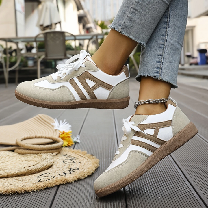 ELARA – STYLISCHE SNEAKER