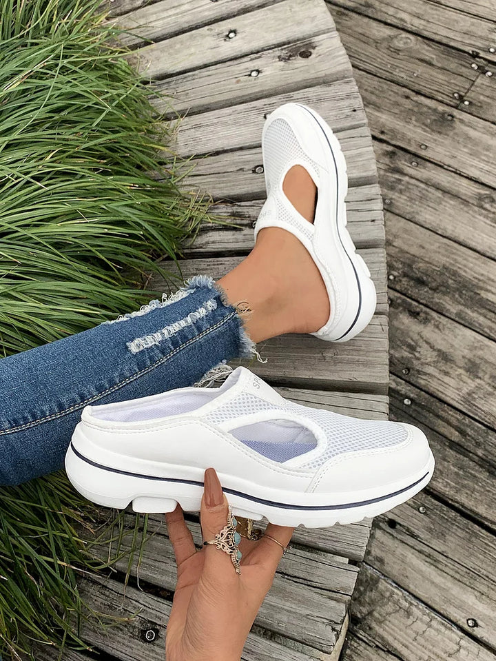 RAYLA – ORTHOPÄDISCHE SANDALE MIT GESCHLOSSENEN ZEHEN