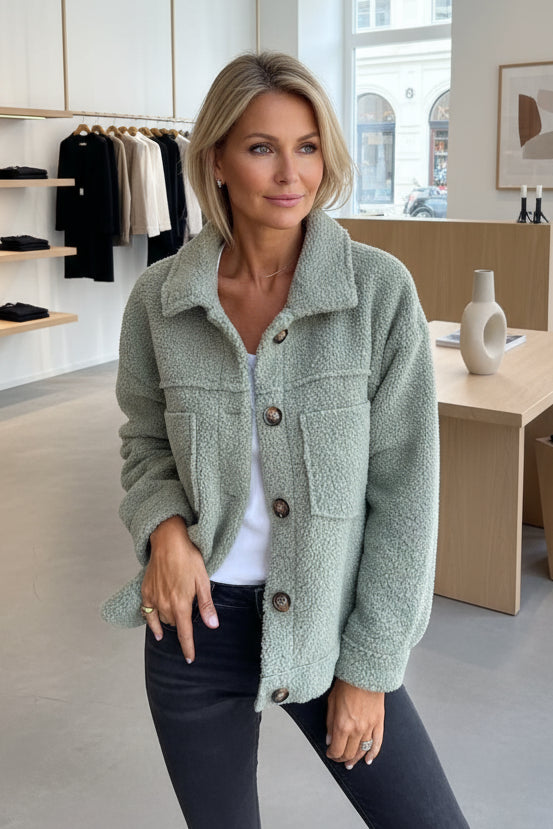 ELIANE – TEDDYJACKE MIT KNÖPFEN