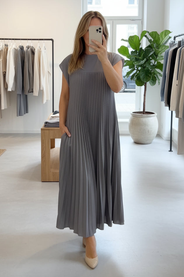 SHARON – LÄSSIGES KLEID