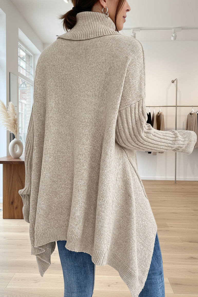BRIGITTE – LANGER ROLLKRAGENPULLOVER