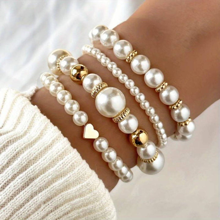 MAGDE – KLASSISCHES PERLENARMBAND-SET