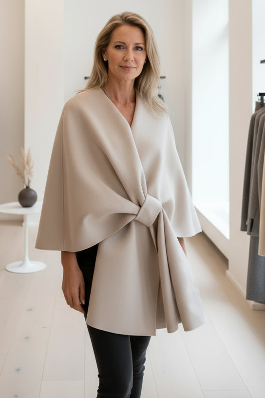 GRETA – LUXURIÖSER PONCHO-MANTEL