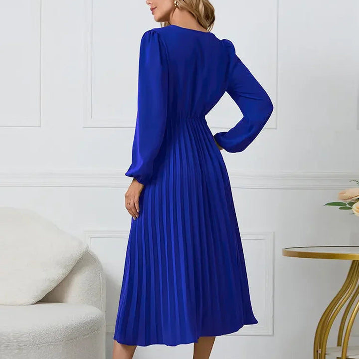 LAVINIA – STILVOLLES PLISSEEKLEID