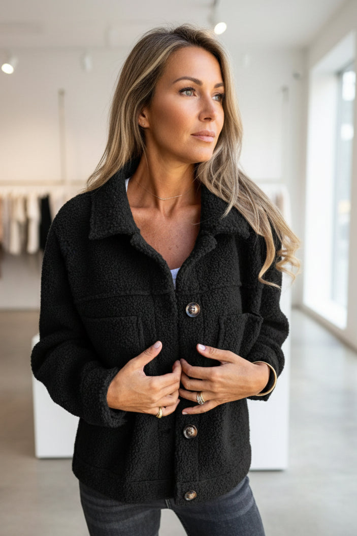 ELIANE – TEDDYJACKE MIT KNÖPFEN