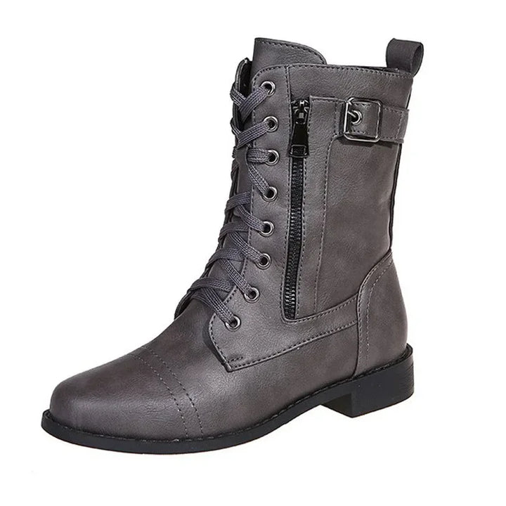 THERESA – ZEITLOSE STIEFELETTE