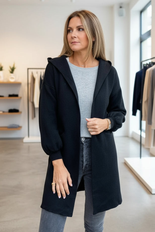 MERELYN – LÄSSIGE KAPUZENJACKE