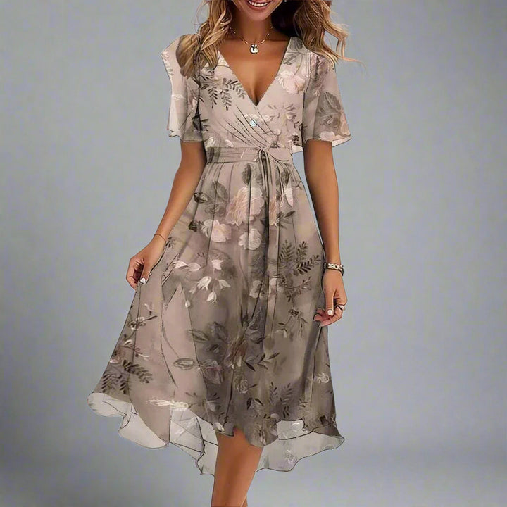 NYLA – BLUMENMUSTER-KLEID