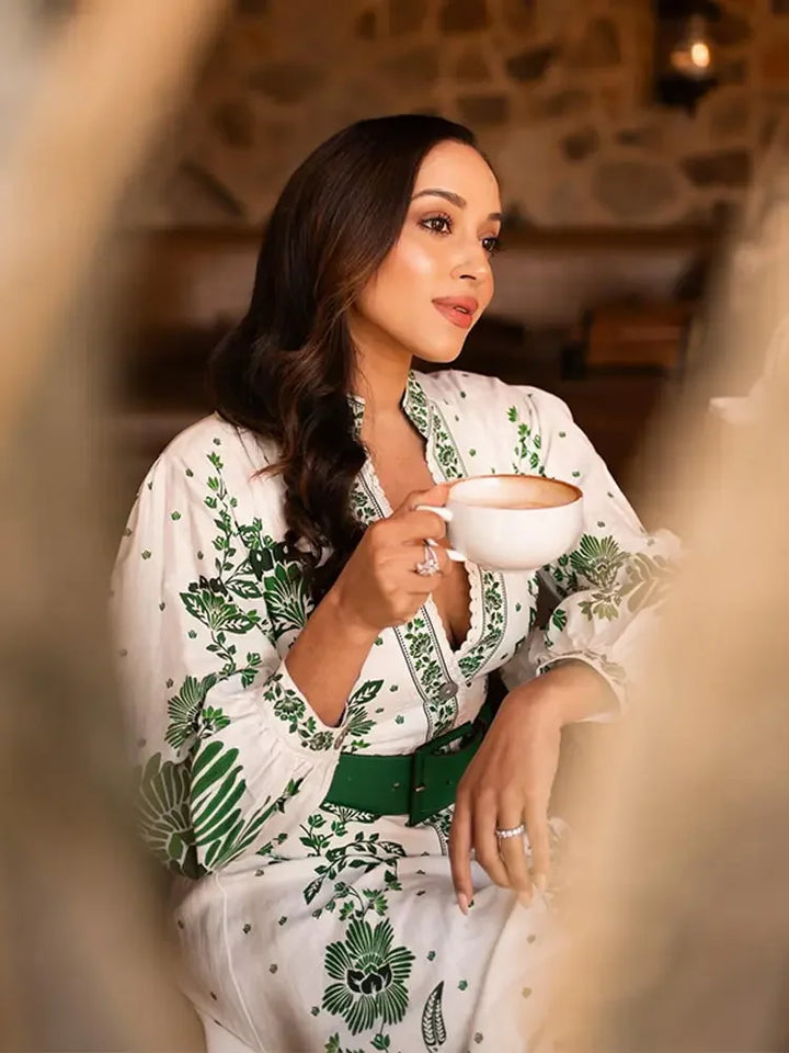 KAT – ELEGANTES KLEID